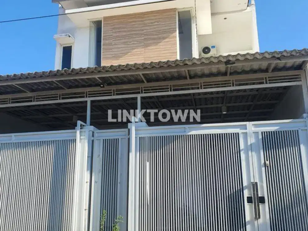 Hot Surabaya Timur Rumah 2.5 Lantai di Wiguna Timur Regency