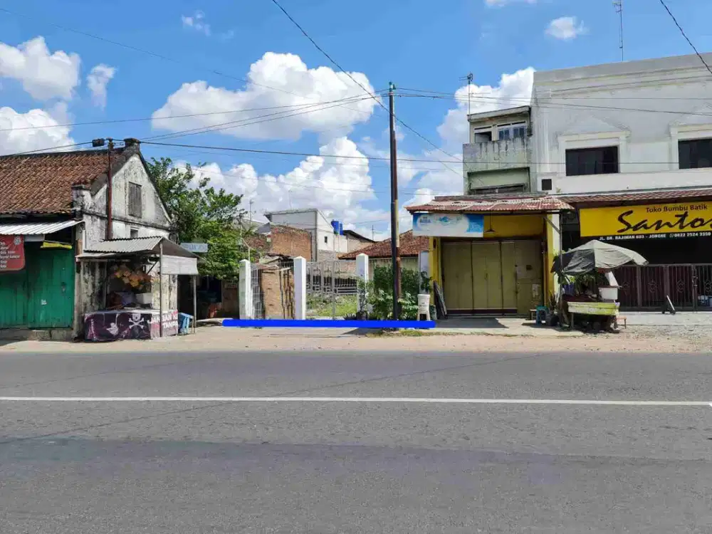 Tanah strategis di jalan dr.rajiman laweyan solo