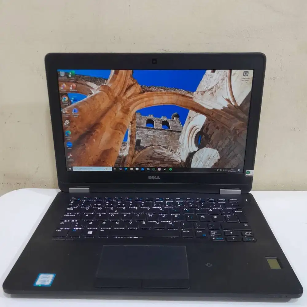 Dell Latitude E7270 Core i5 Gen 6 RAM 8GB SSD 256GB laptop second ORI