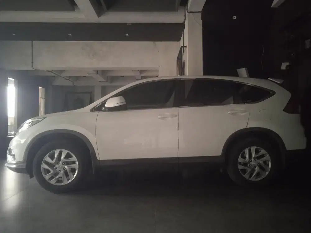 Honda CR-V 2015 Bensin