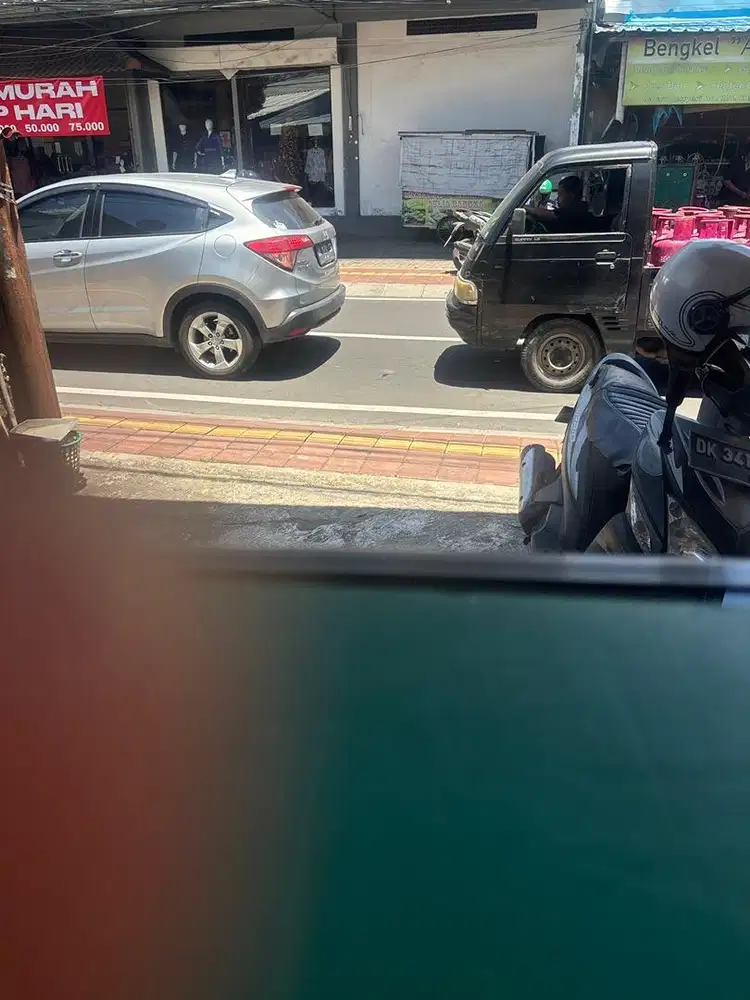 Dicari karyawan bisa komputer