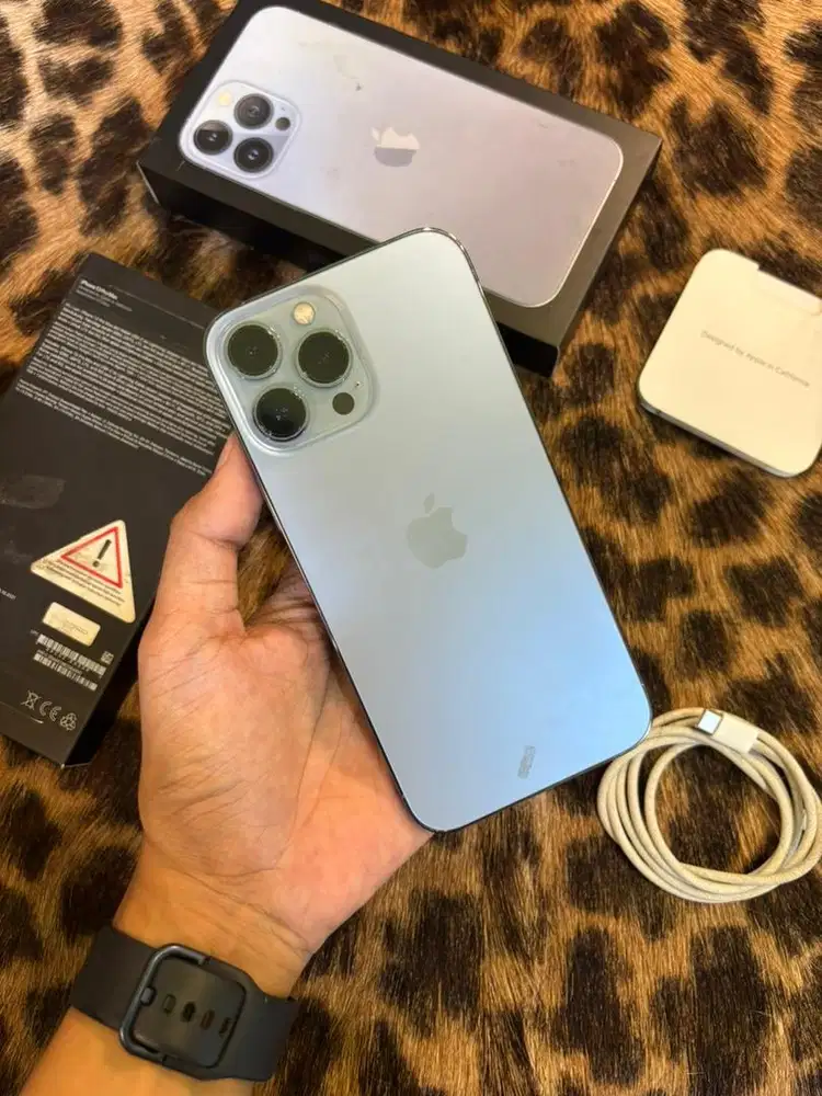 iPhone 13 Pro Max 128GB BH85 Resmi (Sierra Blue)