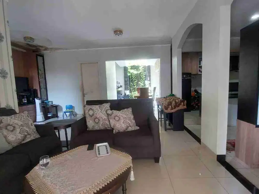 Rumah Furnish Apik Full Renov di Cluster Lotus Summarecon Bekasi