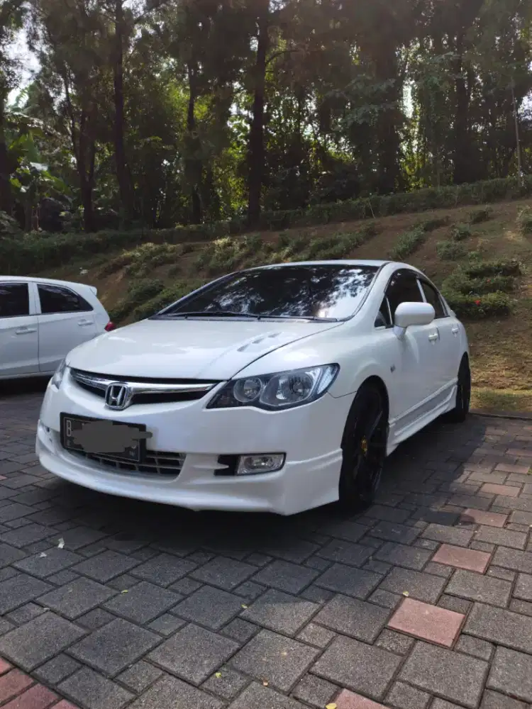 Honda civic 1.8 AT CBU