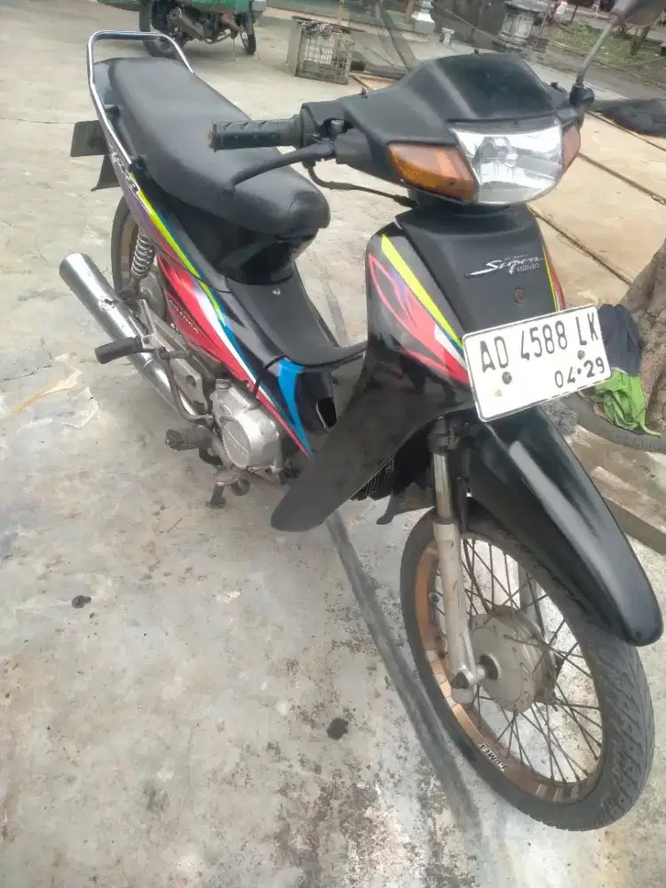 Supra 2001 komplit mesin bagus irit komplit pajak on