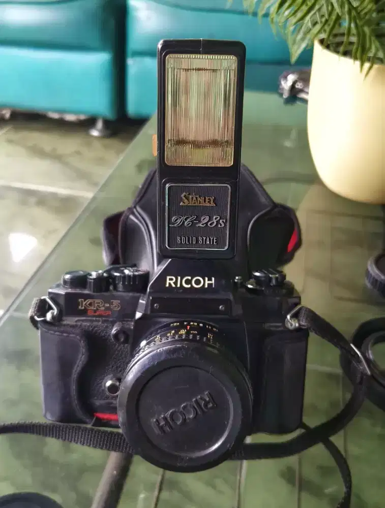 KOLEKSI CAMERA RICOH KR-5 SUPER 35mm SLR & LENSA XR Rikenon 50mm