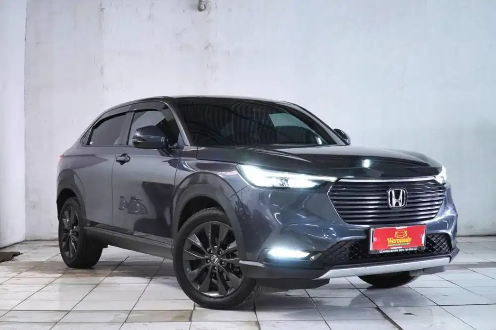 Honda HRV 1.5 SE CVT tahun 2022 Abu abu grey HR-V Matic AT sunroof