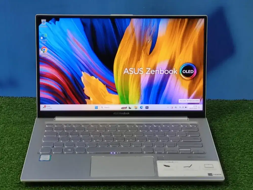 Asus Vivobook S13
