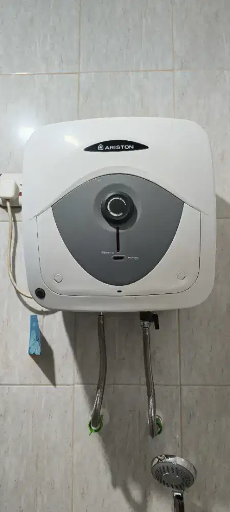 Ariston water heater