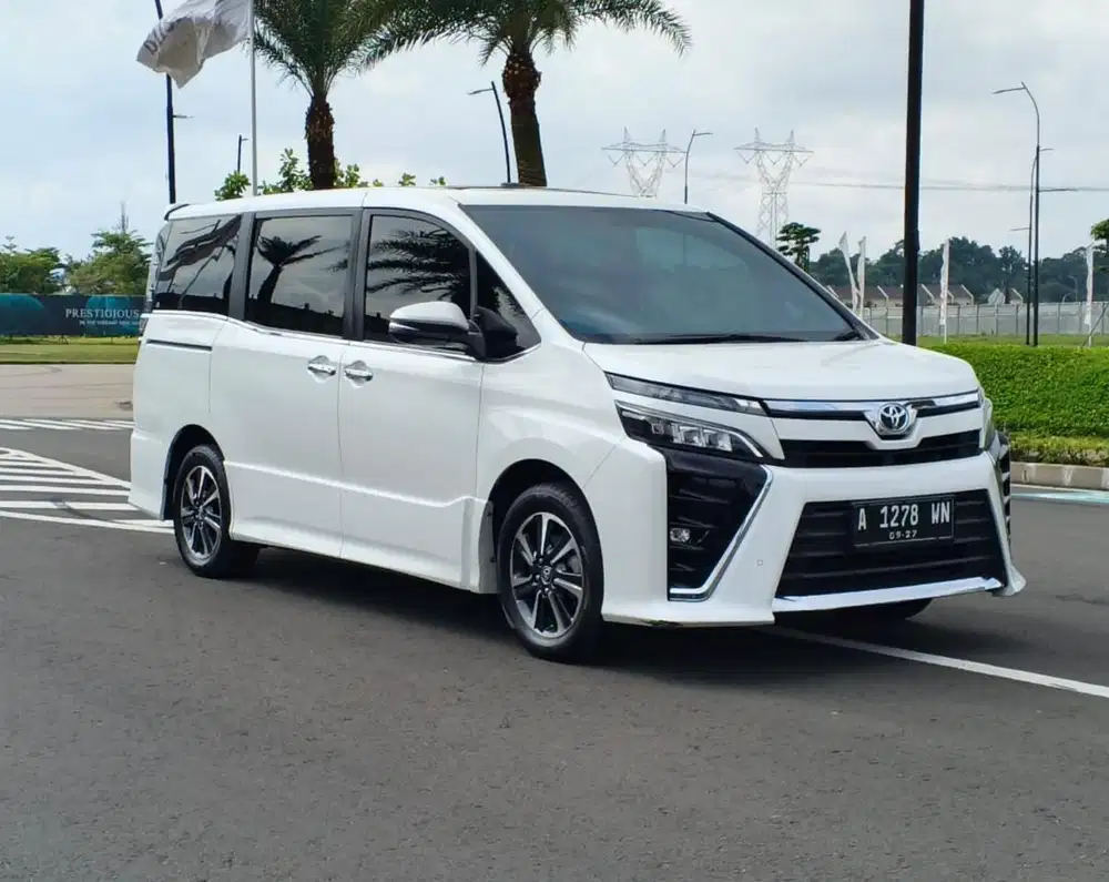 Toyota Voxy 2.0 At 2019
Warna Putih
Km 119Rb
Pajak September 2026