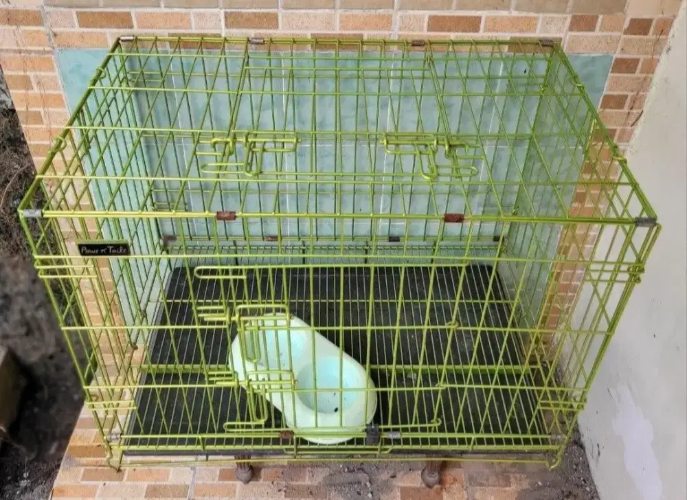 Kandang Kucing Paws N Tails Seken