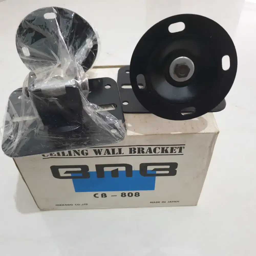Bracket gantung speaker BMB