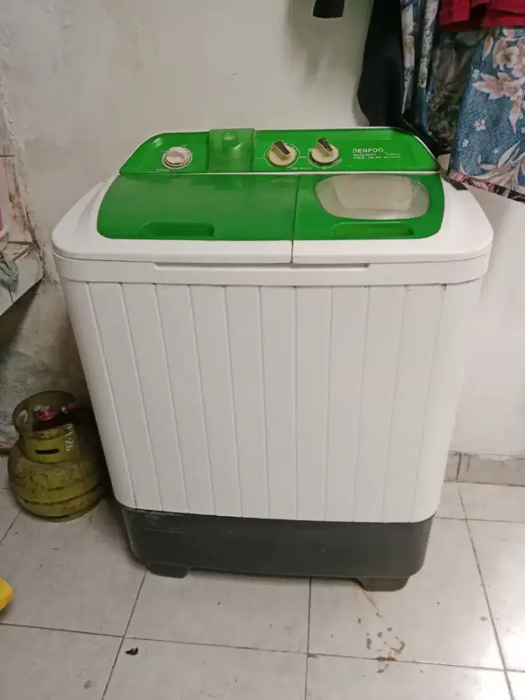 MESIN CUCI 2 TABUNG MERK DENPOO 8KG