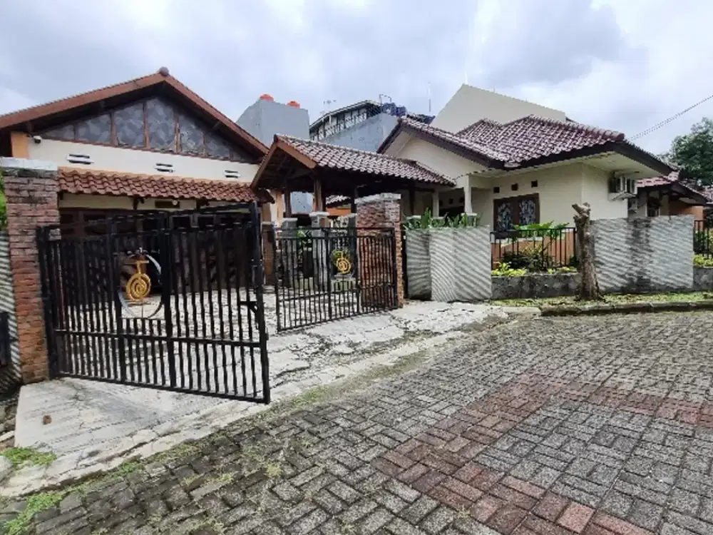RUMAH SEKTOR 1 BSD GRIYA LOKA 1 LANTAI KULDESAK