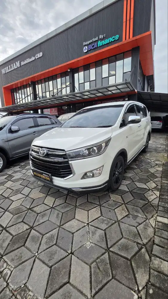 Toyota Kijang Innova 2019 Bensin
