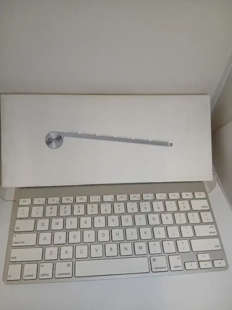 Magic Keyboard – Wireless Keyboard Premium untuk Mac & iPad