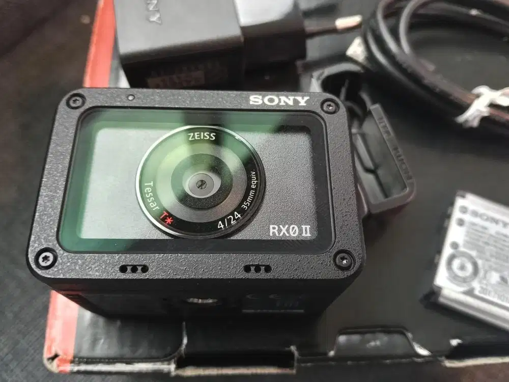 jual kamera sony dsc-rx0m2