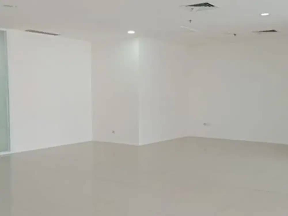 Disewakan Office Space Soho Capital Siap Huni