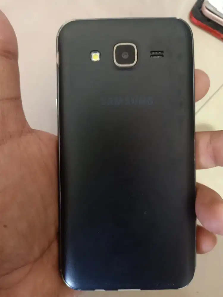 Samsung galaxy j5