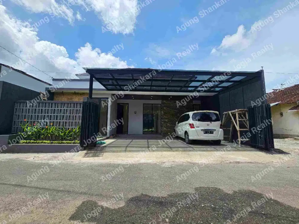 RUMAH MODERN MINIMALIS 1 LANTAI TANAH LUAS DEKAT BANDARA ADISUCIPTO, CANDI SAMBISARI DAN GERBANG TOL PURWOMARTANI, KALASAN, SLEMAN, YOGYAKARTA