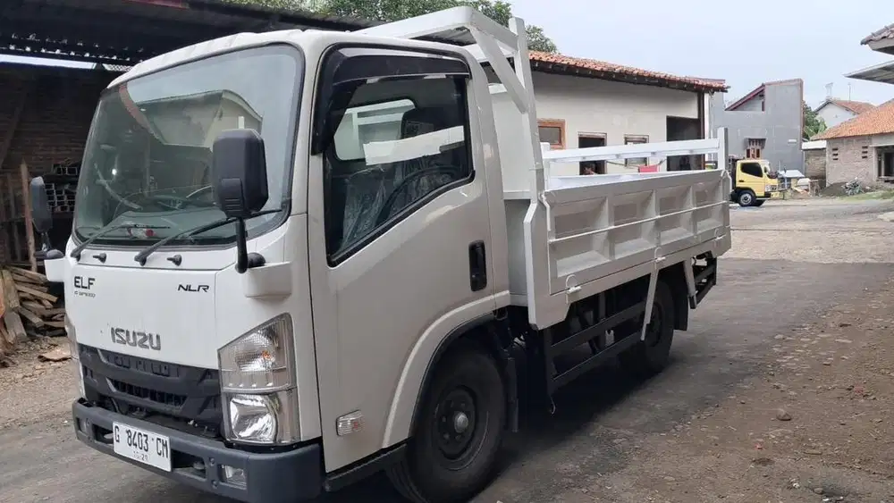 Isuzu NLR Diesel