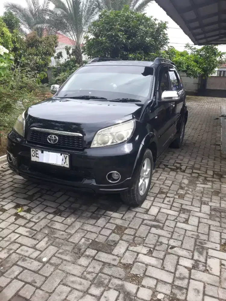 Mobil bekas toyota Rush