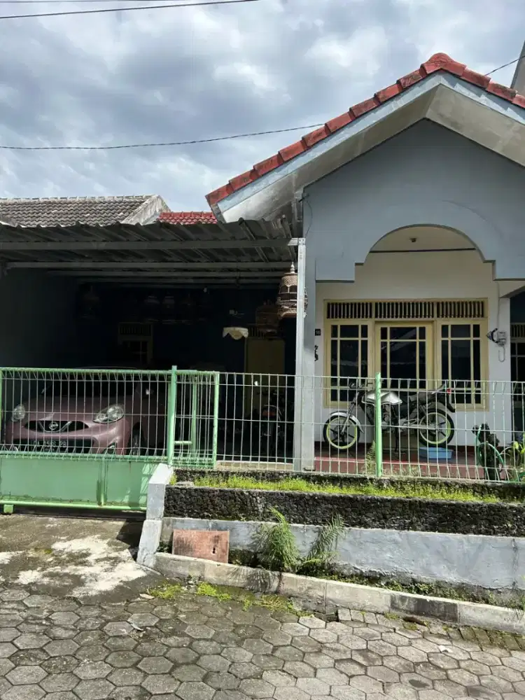 Rumah Strategis Siap Huni Dekat Kampus UGM Yogyakarta