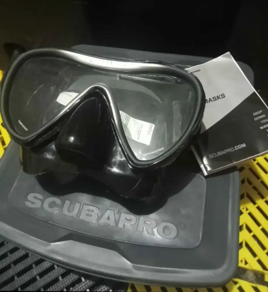 Perlengkapan selam dan diving