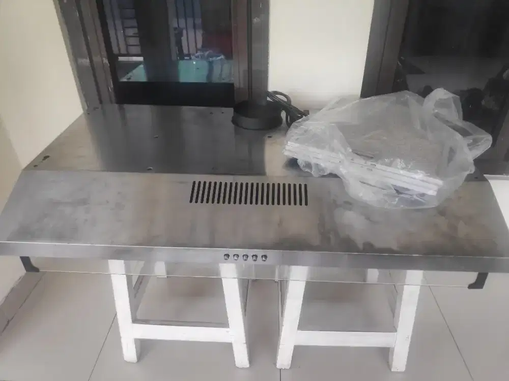 Penghisap asap kompor Linea C. Hood LSH-902