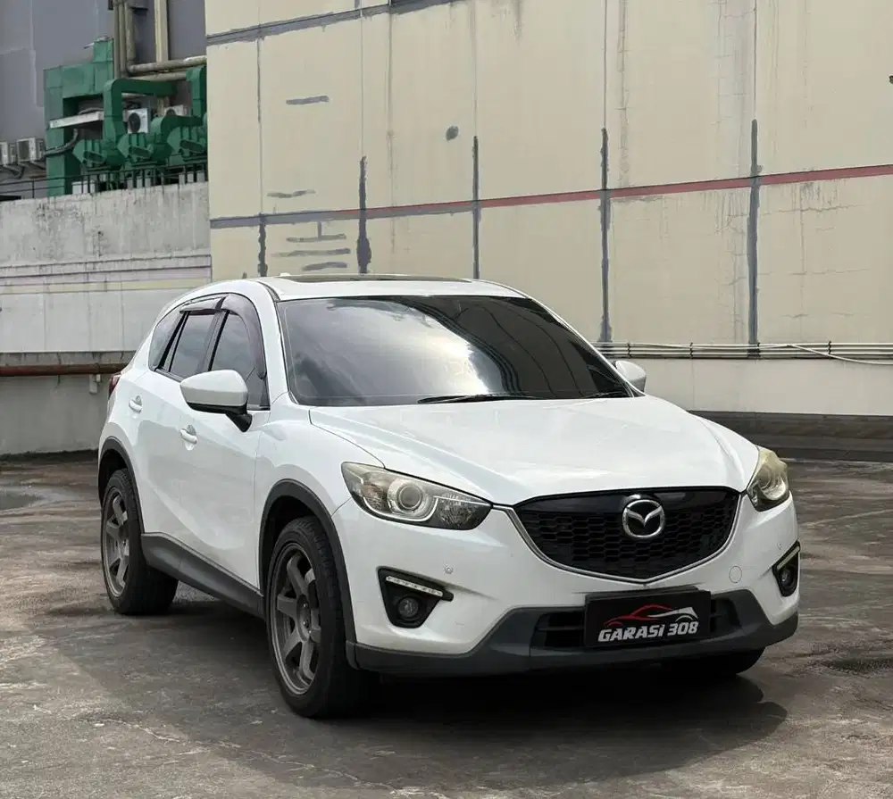 Mazda CX5 GT 2.5 Skyactiv 2014 Warna Putih KM 140 rb