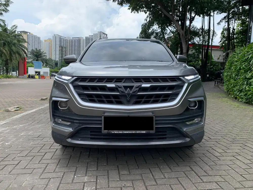DP 35jt // WULING ALMAZ LT LUX+ AT 2022