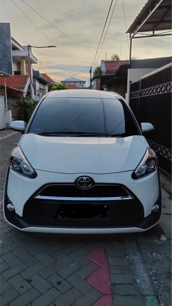 Toyota Sienta 2017 Bensin