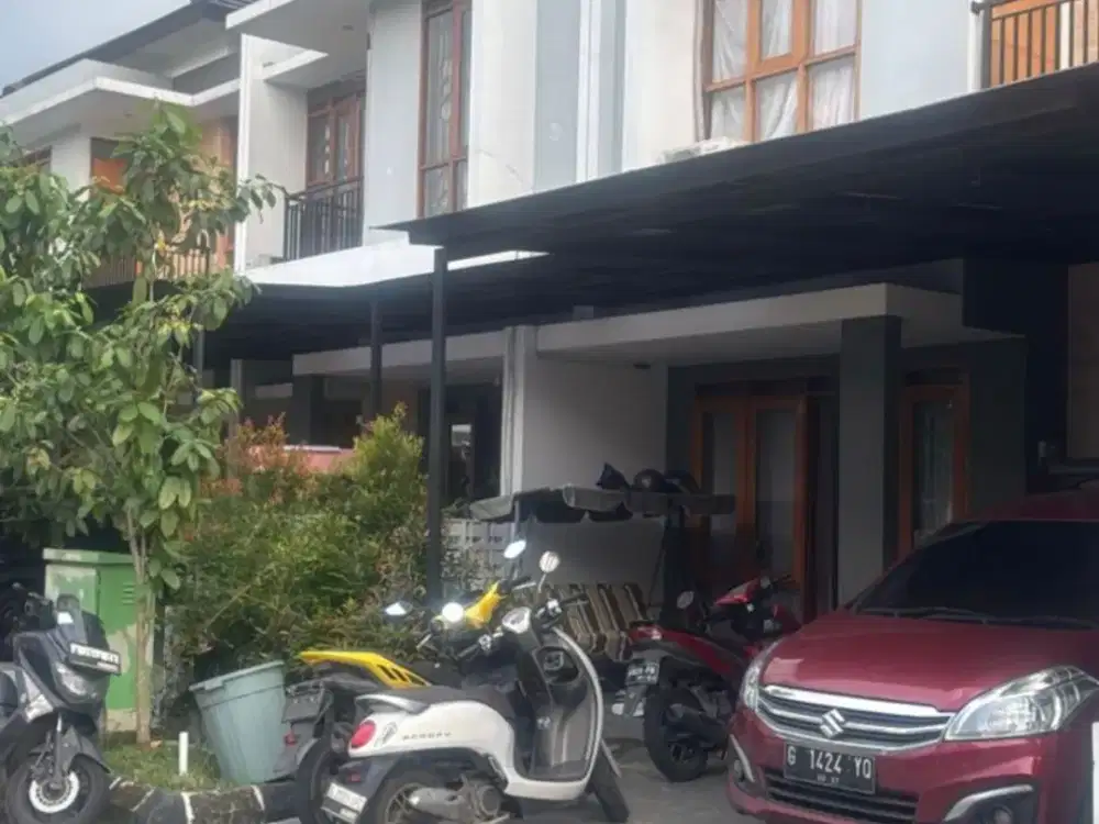 Rumah Lelang Murah SHGB nyaman siap huni 1 lantai di Komplek Cherry Field, Bandung