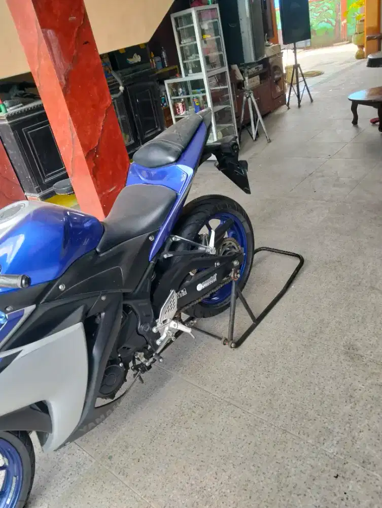Jual aja ni R25 dari pada gak ke pakek kali ada yg minat argah 30 JT