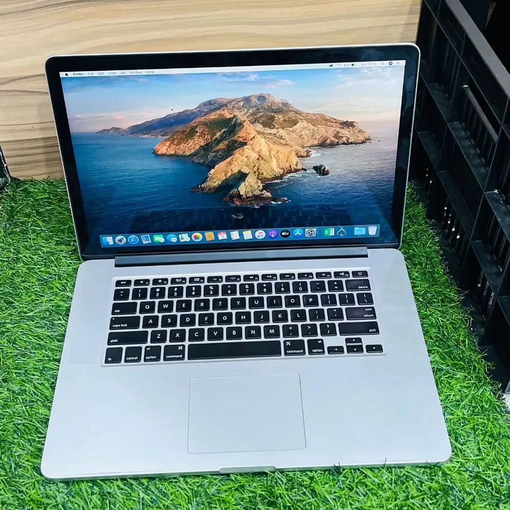 LAPTOP MACBOOK PRO 2015 15 Inch CORE I7 16GB/512GB *RDC