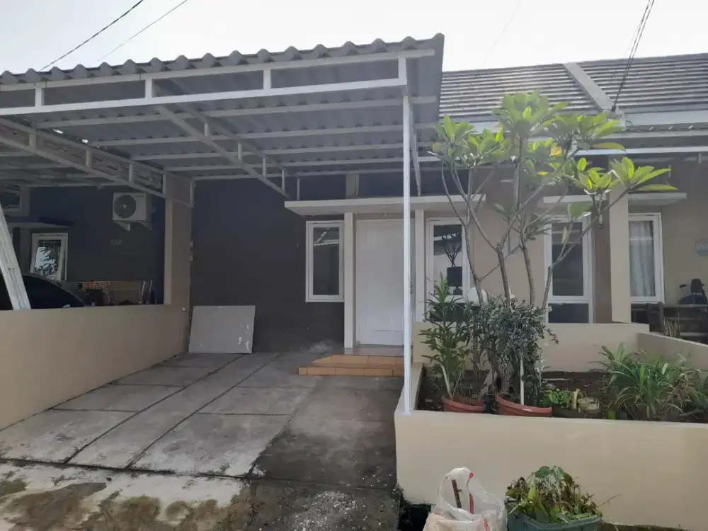 Disewakan rumah graha selaras cikaret