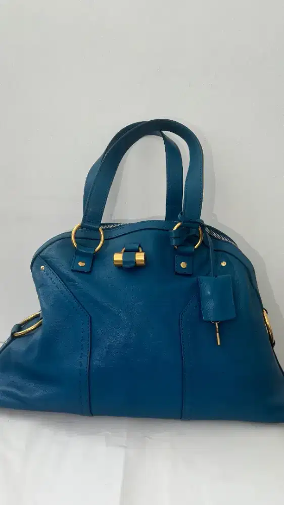 Yves Saint Laurent (YSL) —  seri Muse Bag