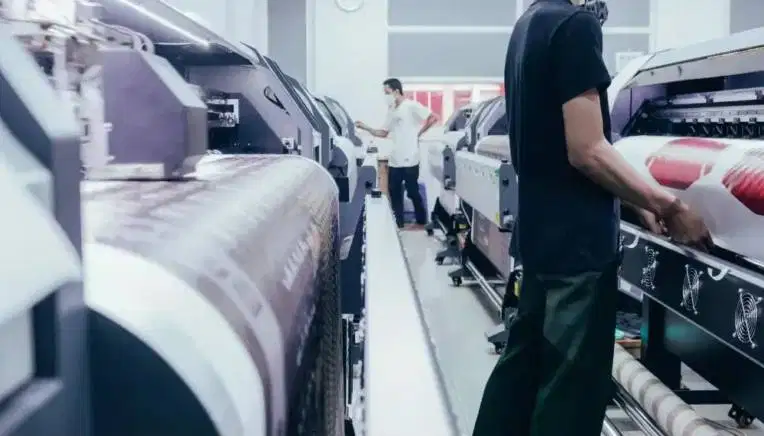 OPERATOR MESIN SUBLIM 8 HEAD