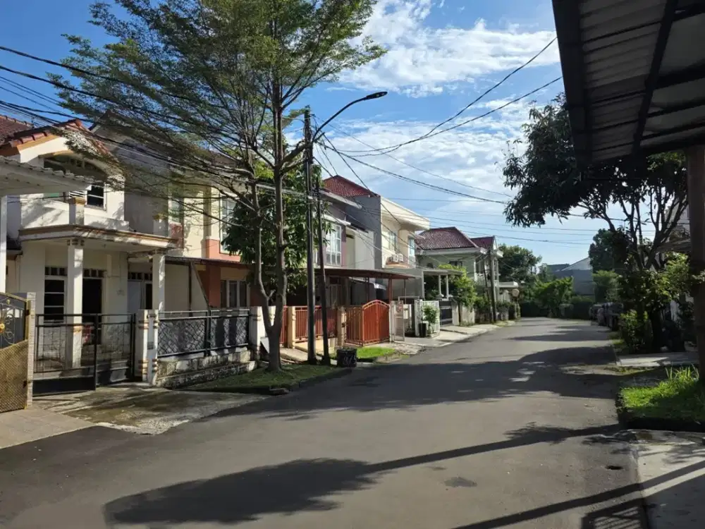 RUMAH GADING SERPONG SEKTOR 7 DEKAT MALL SMS JUAL MURAH BU