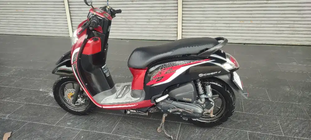 Jual Honda Scoopy tahun 2019