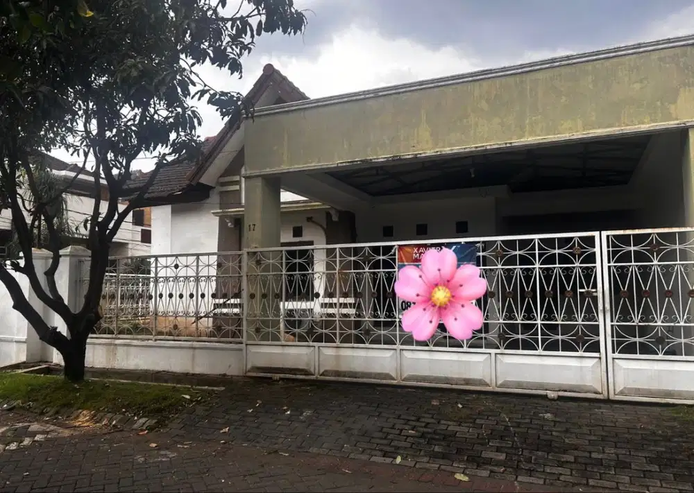 RUMAH HOOK SEMI FURNITURE  DI PERUMAHAN DELTA SARI BARU SIDOARJO