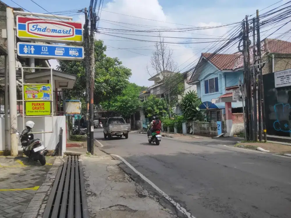 Dijual Cepat dan Istimewa Ruko Bangunan + Indomaret di sarijadi bandung