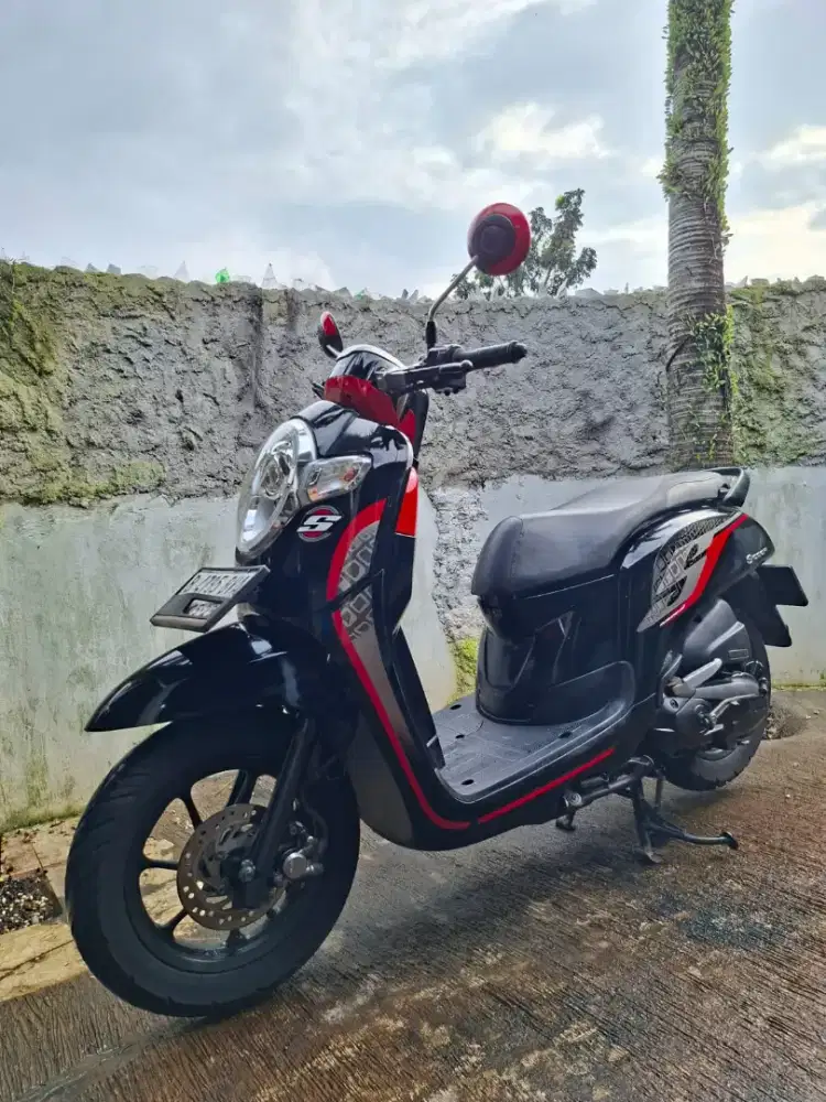 HONDA SCOOPY CBS ISS 2019 MESIN ALUS