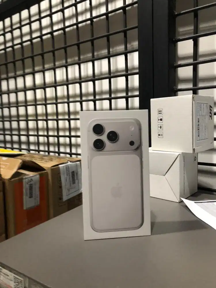 IPHONE 17 Pro 256 Silver