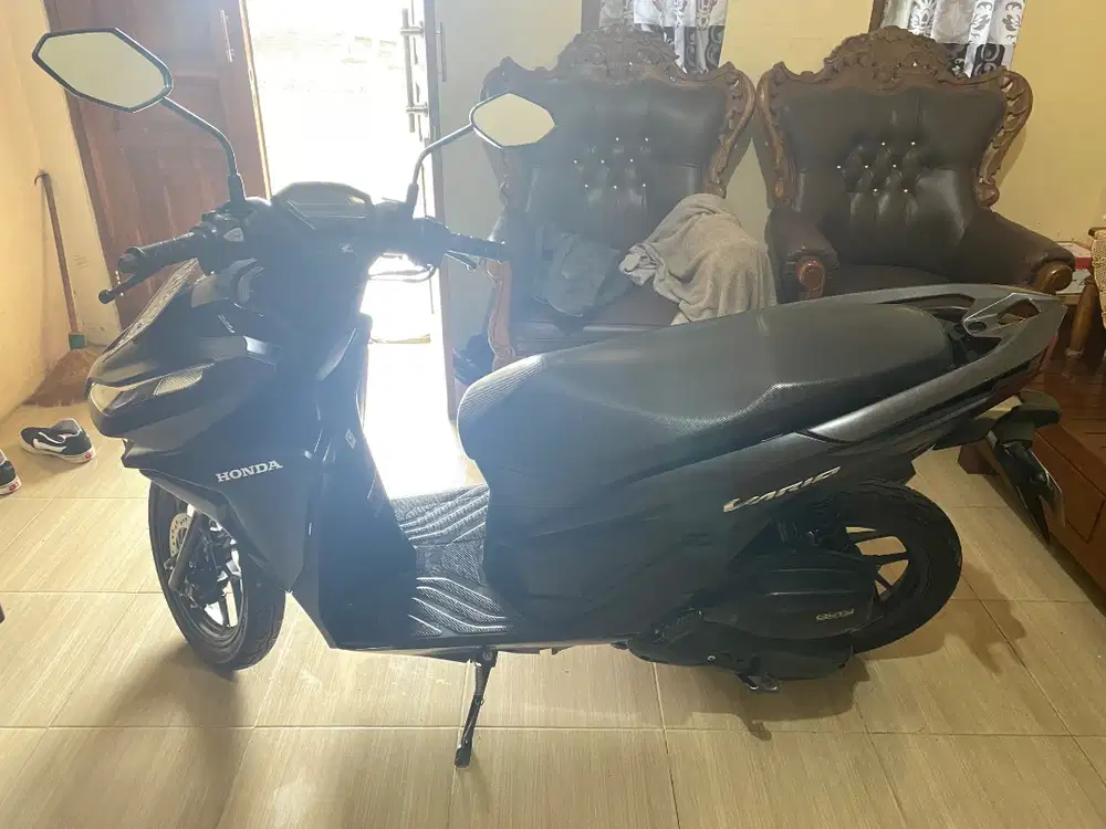 Honda vario 125cc tangan pertama
