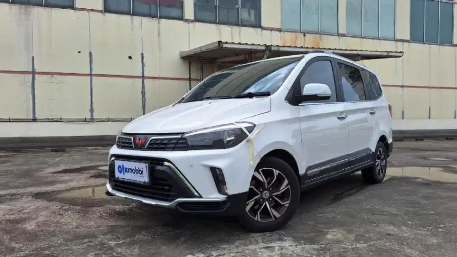 DP RENDAH Wuling Confero S 1.5 L ACT Lux Plus Bensin-MT 2022 RKP