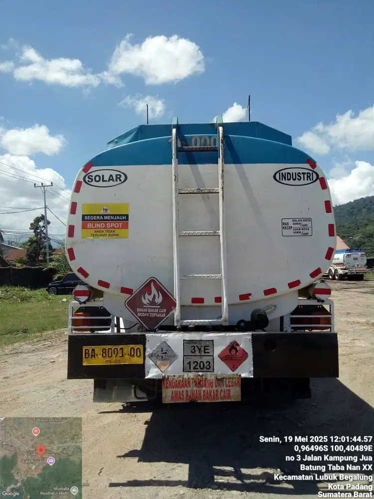 Dijual truck tangki Hino FG 235 JK tahun 2014