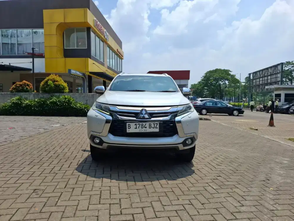 Mitsubishi Pajero Dakkar AT 2019 Putih