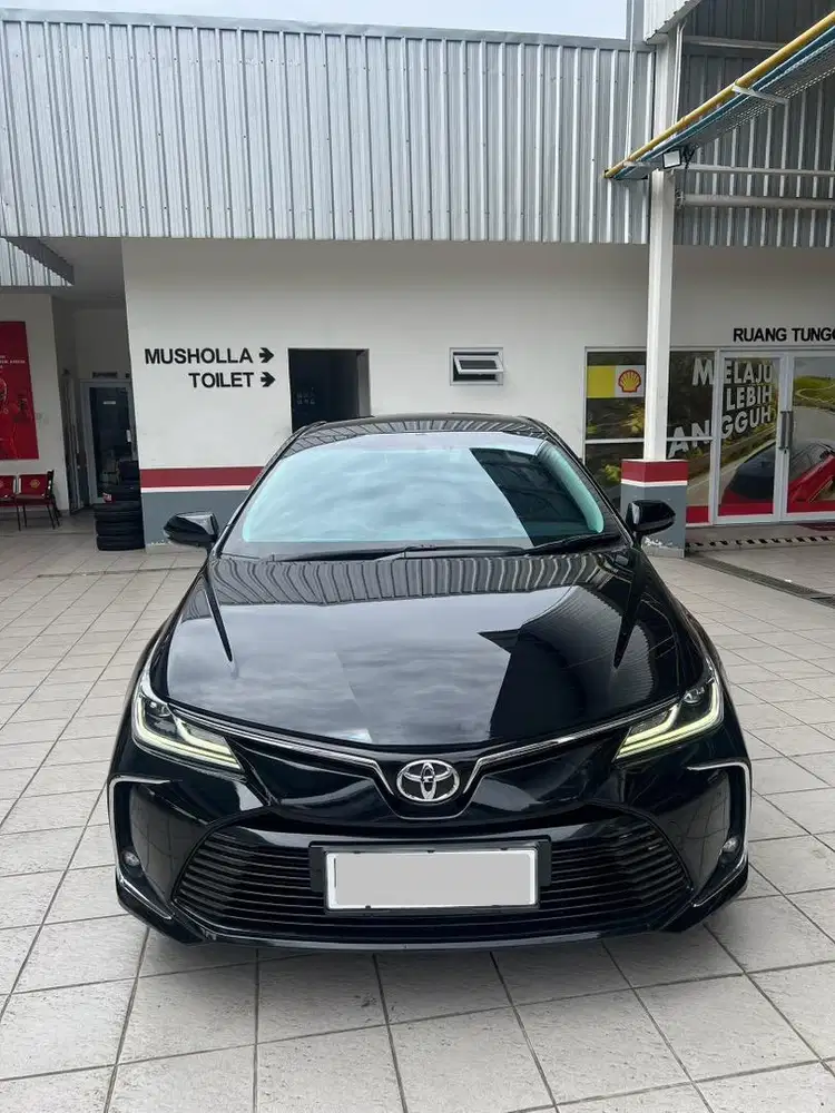 Toyota Corolla Altis 1.8 V TH 2020
