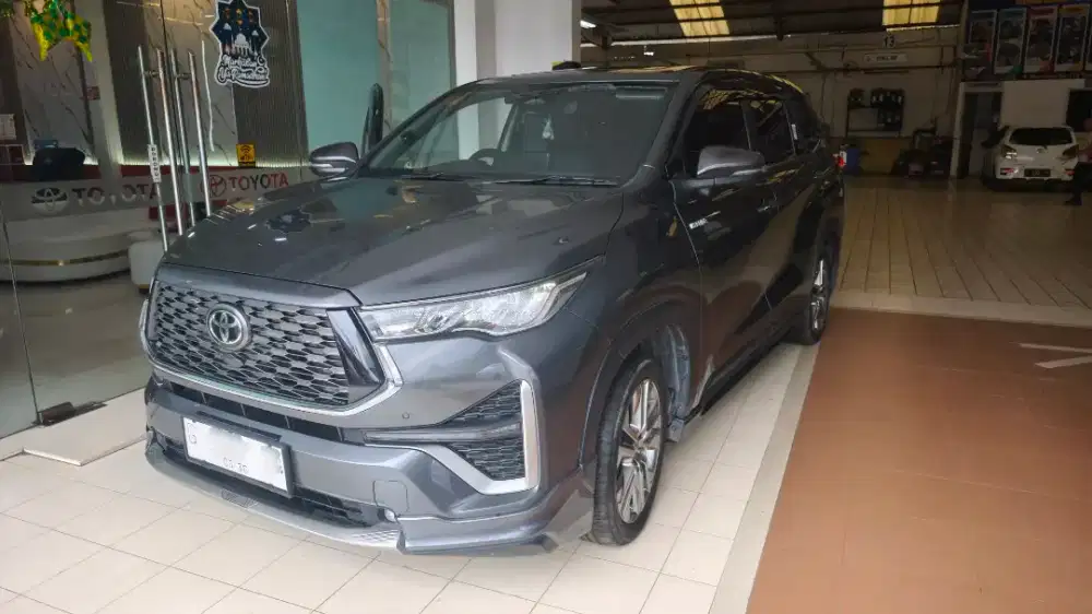 Zenix Q Modellista low KM service record